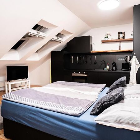 Apartamento Exclusive Apartman Prague Jecna Exterior foto